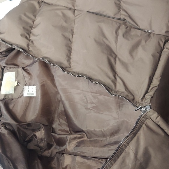 NWT Everyday Brown Faux Fur Trim Puffer Full Zip Jacket - Picture 8 of 11